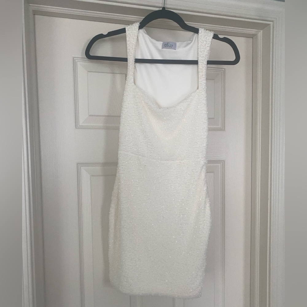 Oh Polly White Ribbed Sheath Mini Dress, size 0, no stains or tears, worn once